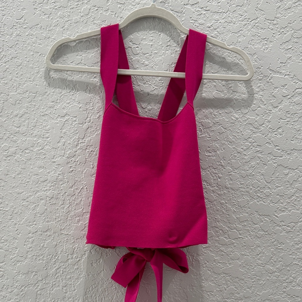 NBD Fuchsia Sleeveless Crop Top